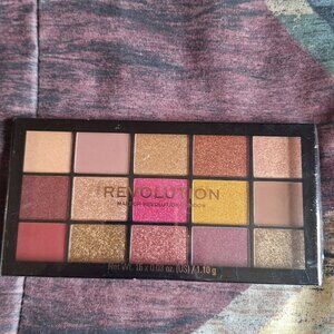 ✨ Makeup Revolution Reloaded Eyeshadow Palette – Prestige ✨